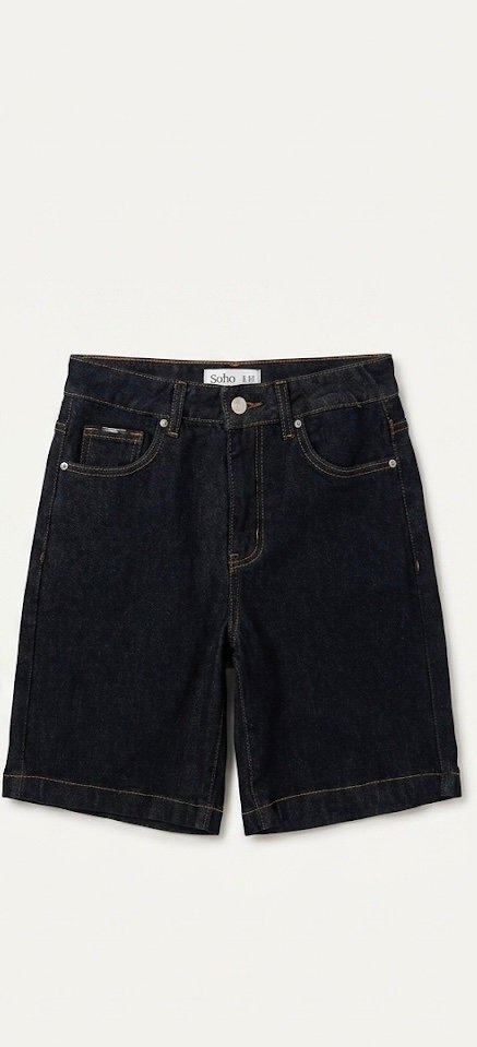 Short Oscuro